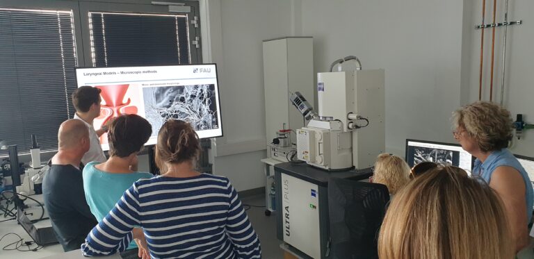 Kunststoffbasierte Kehlkopfmodelle auf der Konferenz ICVPB