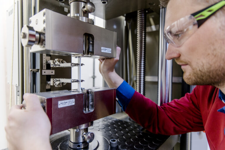 Mechanische Prüfung